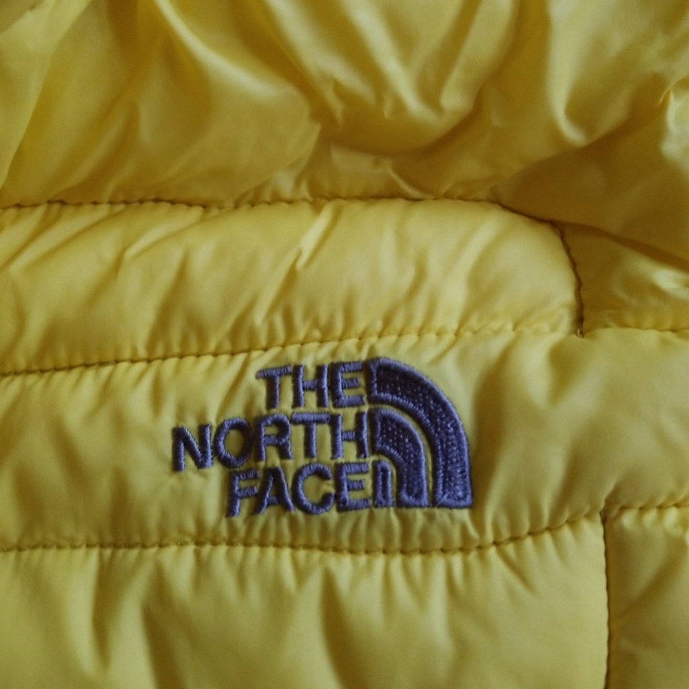 Vest - Picture 2 of 4